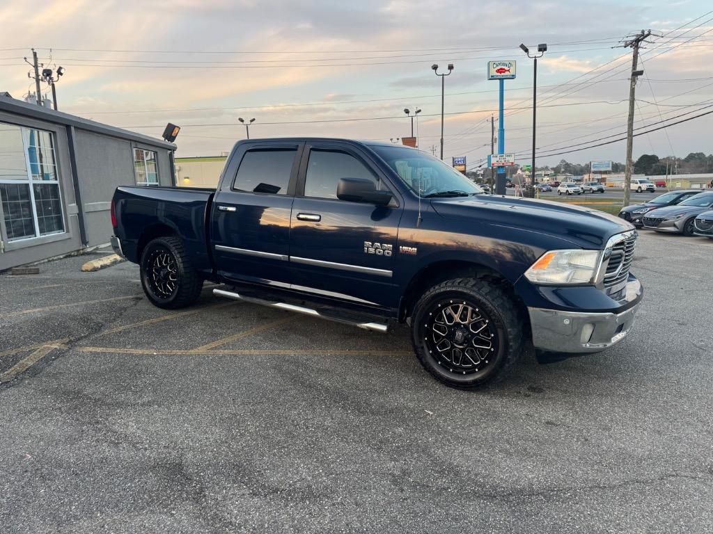 2015 RAM Ram 1500 Pickup SLT