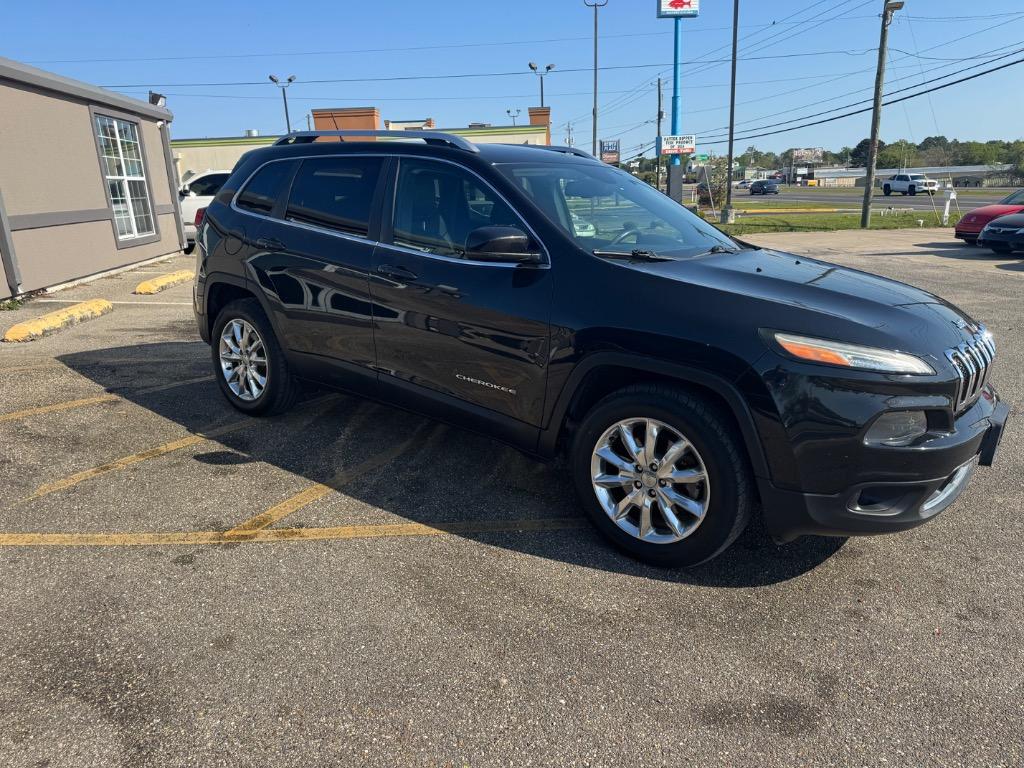 2015 Jeep Cherokee Limited 4X4's photo