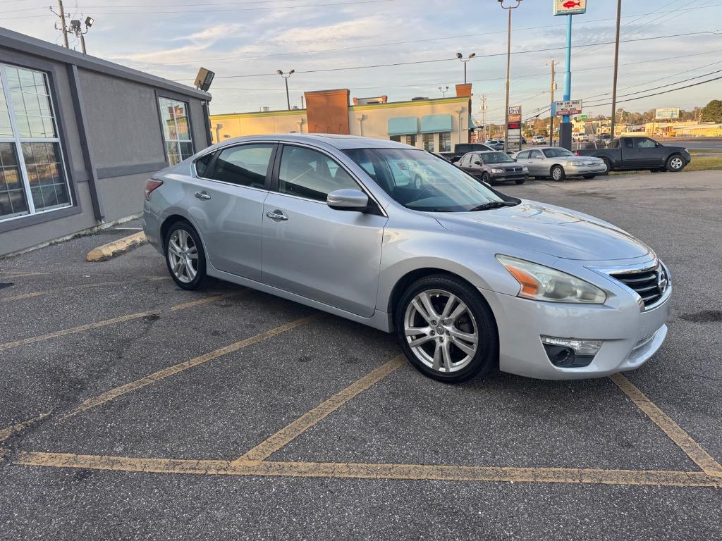 2013 Nissan Altima Sedan S