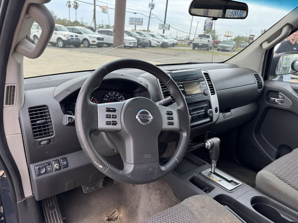 2013 Nissan Frontier SV - Photo 9