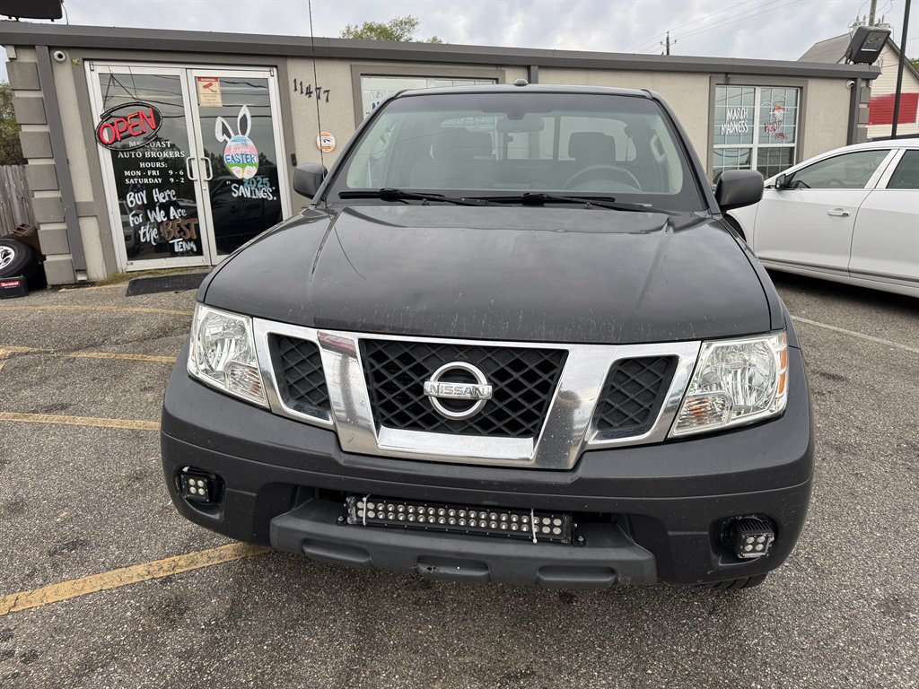 2013 Nissan Frontier SV - Photo 6