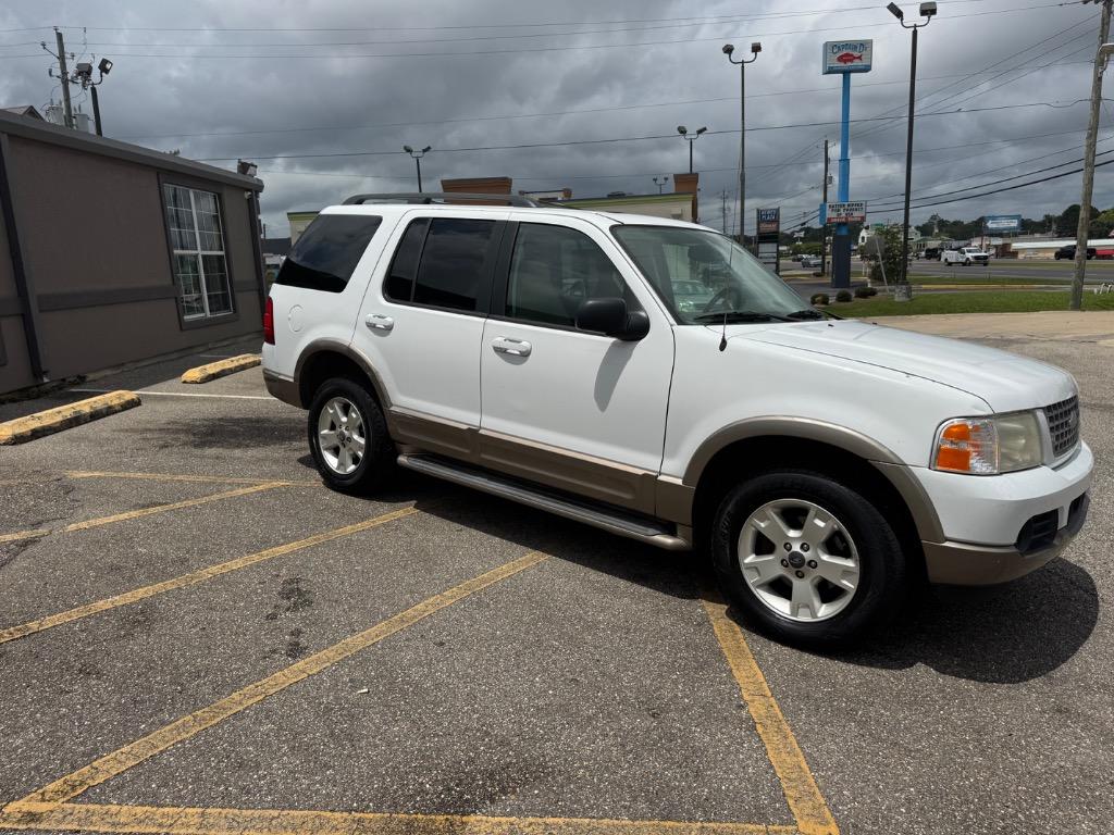 2003 Ford Explorer Eddie Bauer 4.6's photo